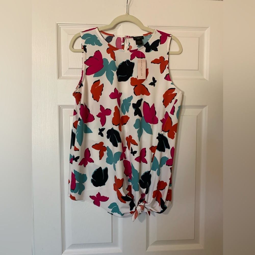 NWT Ann Taylor Sleeveless‎ Multicolored Butterfly Top with Waist Tie Sz LP